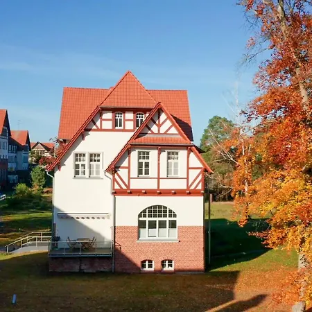 Parkresidenz Lychen, 4 *