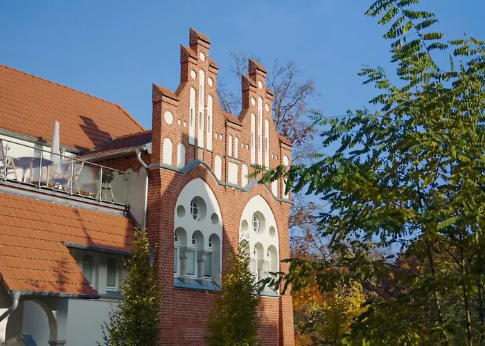 Parkresidenz Lychen, 4 *